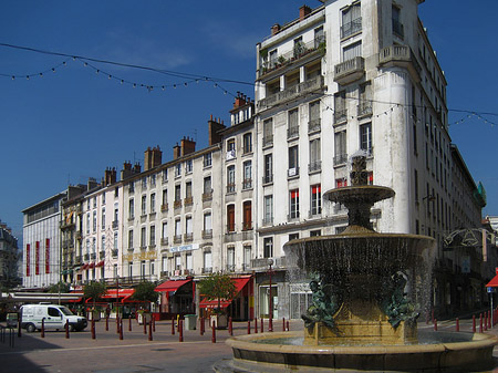 Foto Brunnen am Marktplatz